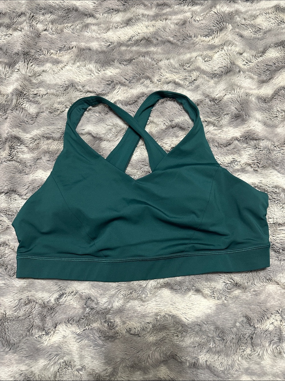 lululemon athletica Cross-Back Sports Bra in green